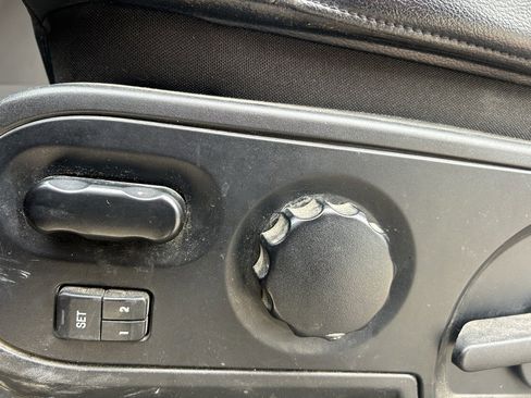 Used 2005 Ford F150 Lariat image 13