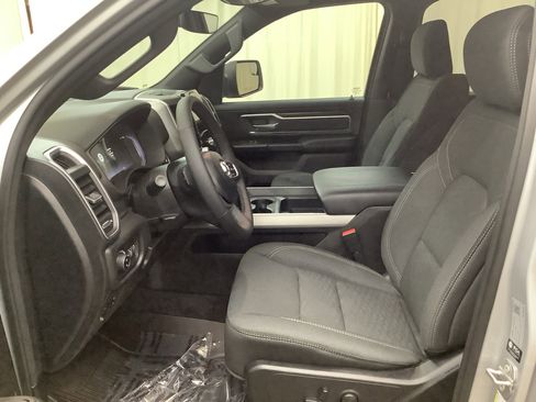 New 2026 RAM 1500 Big Horn AWD/4WD image 14