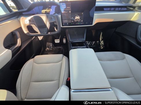 Used 2022 Tesla Model X Plaid image 27