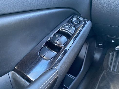 Used 2023 Nissan Altima 2.5 SV image 30