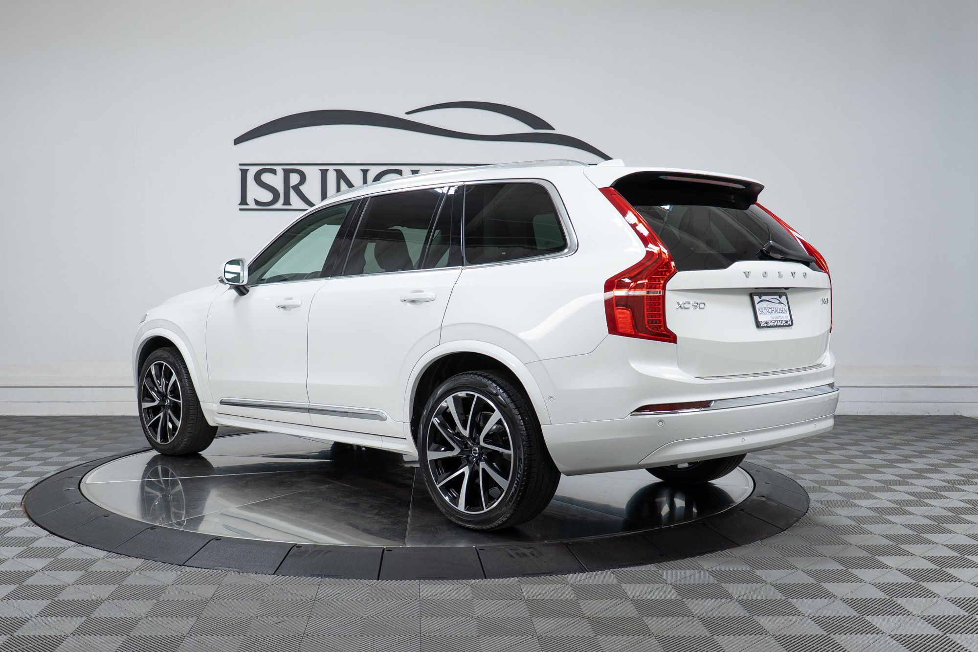 Certified 2023 Volvo XC90 B6 Plus w/ Protection Package Premier AWD/4WD image 7