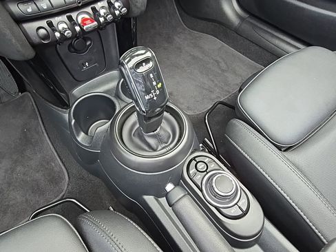 Used 2024 MINI Cooper S image 17