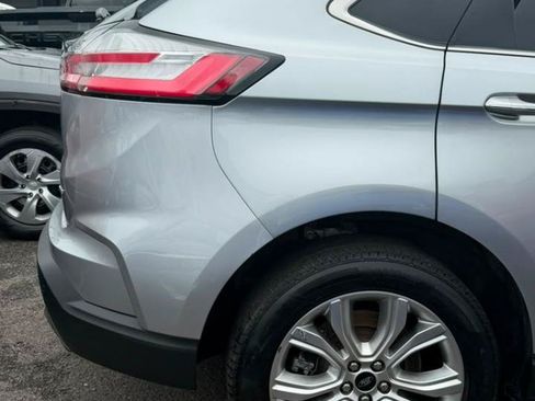 Used 2023 Ford Edge Titanium AWD/4WD image 16