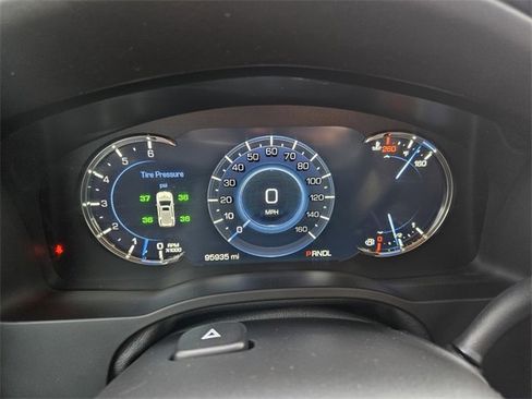 Used 2018 Cadillac Escalade ESV Platinum image 23