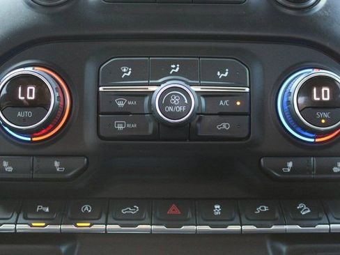 Used 2021 Chevrolet Silverado 1500 LT Trail Boss w/ Convenience Package II image 16