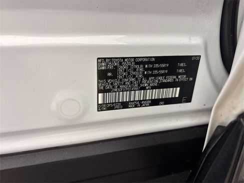 Used 2023 Toyota RAV4 XSE w/ Weather Package image 31