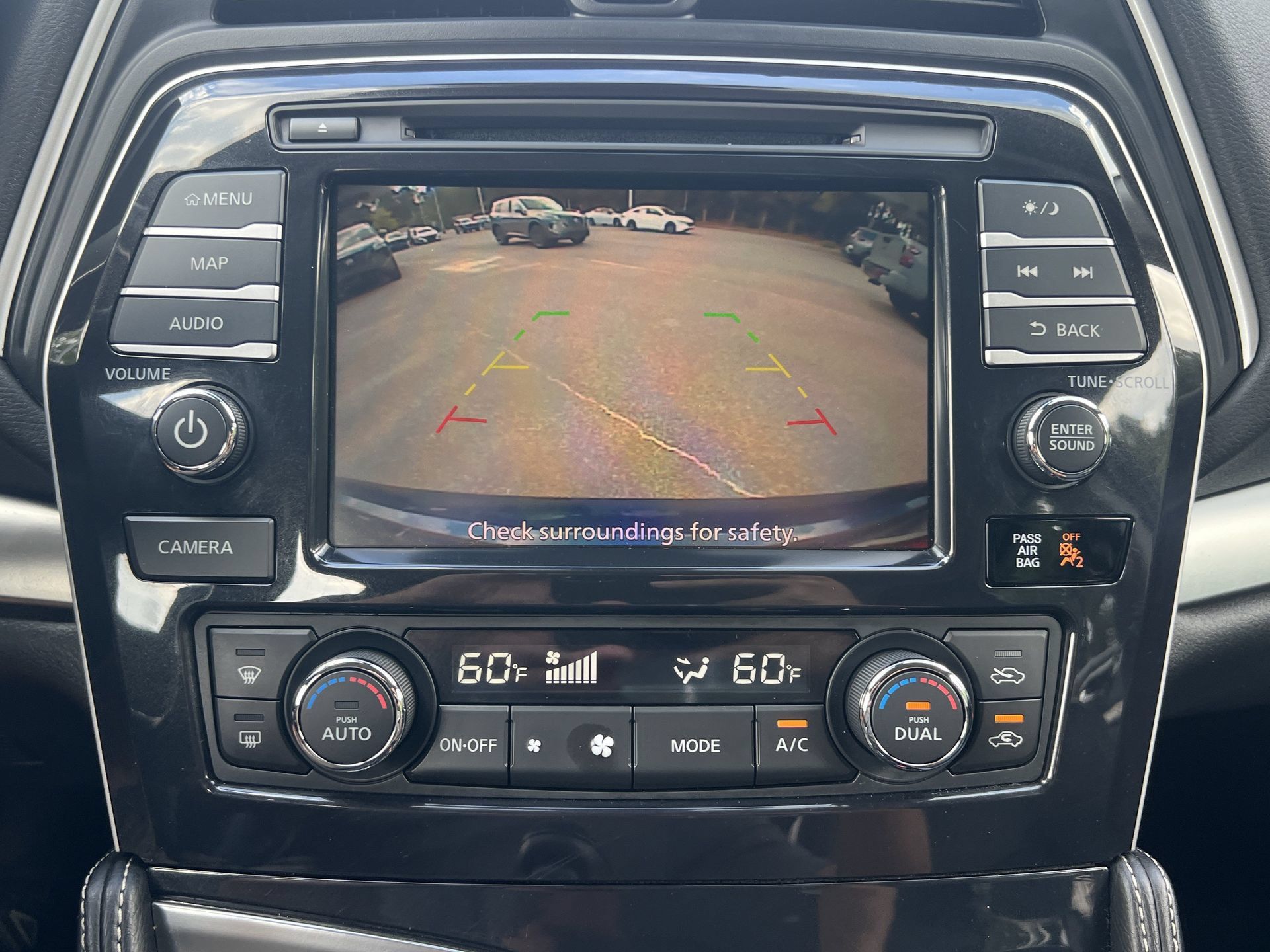 Used 2023 Nissan Maxima SL FWD image 5