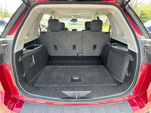Used 2013 GMC Terrain SLE FWD image 24