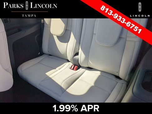 Certified 2026 Lincoln Aviator Reserve w/ Luxury Package RWD image 16