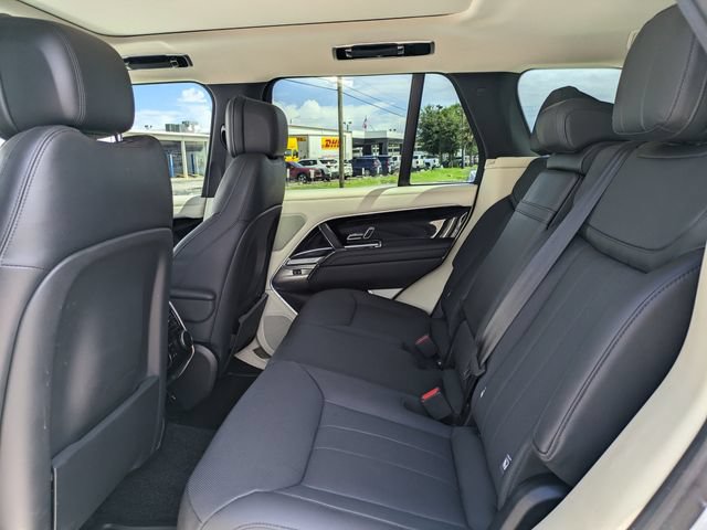 Used 2023 Land Rover Range Rover SE AWD/4WD image 14