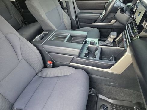 Used 2022 Toyota Tundra SR5 w/ Convenience Package RWD image 13