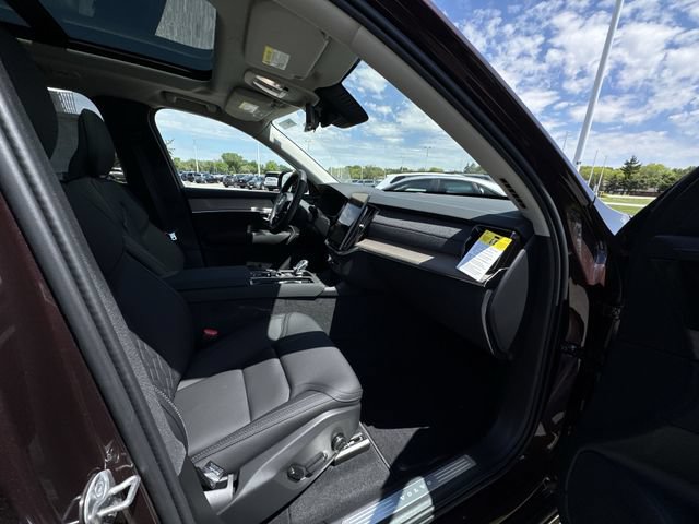 New 2026 Volvo XC90 T8 Plus w/ Protection Package Premier AWD/4WD image 30