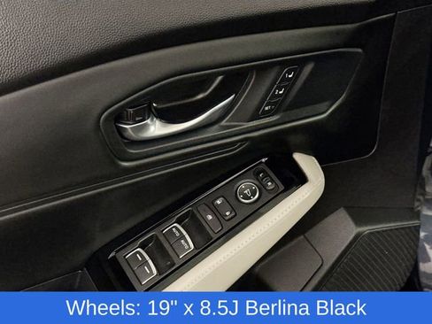 Certified 2023 Honda Accord Touring image 29