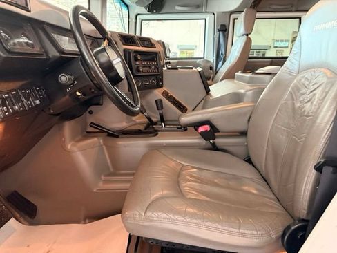 Used 2003 HUMMER H1 4-Door Wagon AWD/4WD image 8