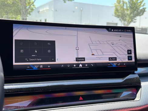 Certified 2025 BMW i5 eDrive40i w/ M Sport Package RWD image 24