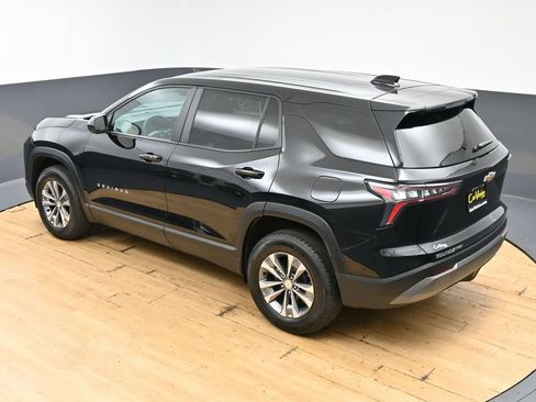 Used 2025 Chevrolet Equinox LT AWD/4WD image 6