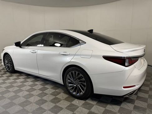 Used 2024 Lexus ES 350 Ultra Luxury w/ Accessory Package (Z2) FWD image 10