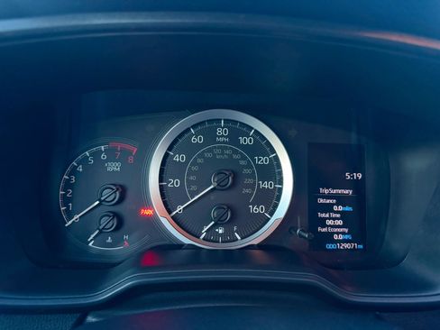 Used 2020 Toyota Corolla LE FWD image 23