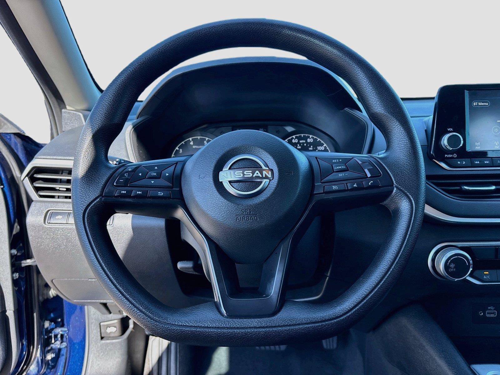 Used 2024 Nissan Altima 2.5 S FWD image 11