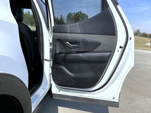 Certified 2023 Hyundai Santa Cruz Limited w/ Cargo Package image 18