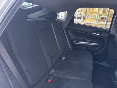 Used 2013 Honda Crosstour EX image 22