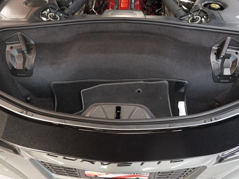 Used 2022 Chevrolet Corvette Stingray Preferred Cpe w/ Battery Protection Package RWD image 12
