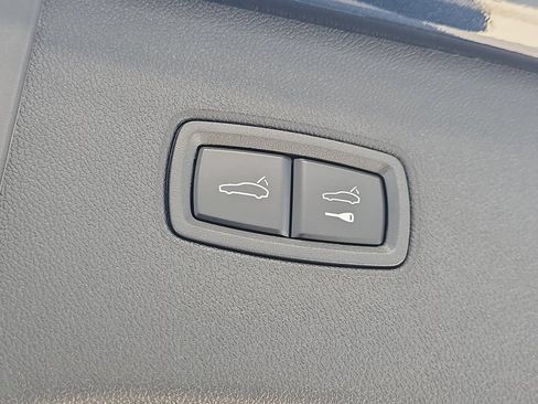 New 2026 Porsche Cayenne AWD/4WD image 18
