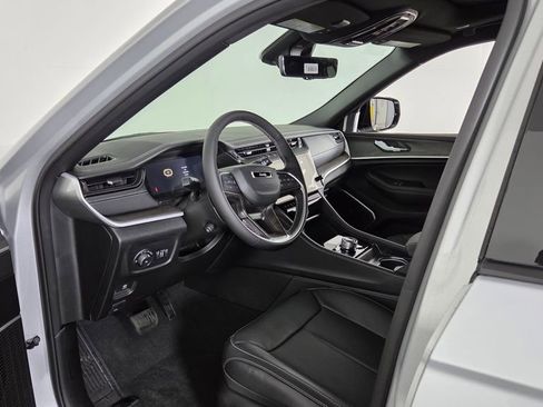 New 2026 Jeep Grand Cherokee Limited Reserve image 13