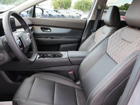 Used 2025 Nissan Murano Platinum w/ Cargo Package AWD/4WD image 13