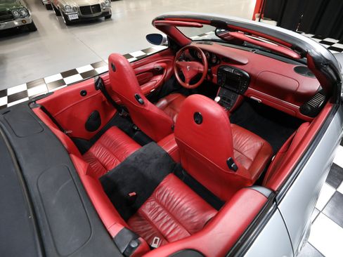 Used 2004 Porsche 911 Turbo AWD/4WD image 49