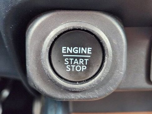 Used 2023 Ford Maverick Lariat w/ Lariat Luxury Package image 19