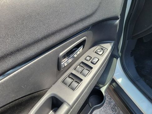 Used 2021 Mitsubishi Outlander Sport FWD image 17