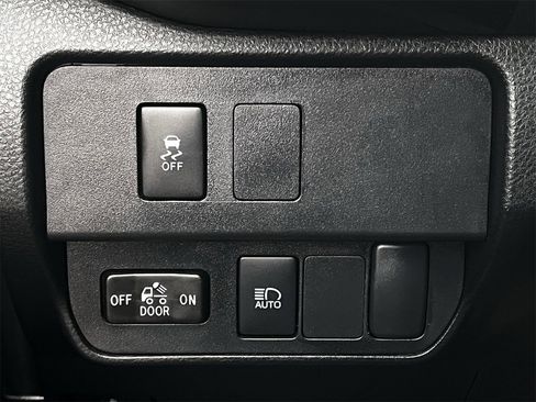 Used 2023 Toyota Tacoma SR image 20