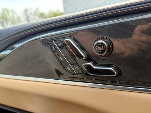 New 2025 Cadillac Escalade IQ Sport 2 AWD/4WD image 18