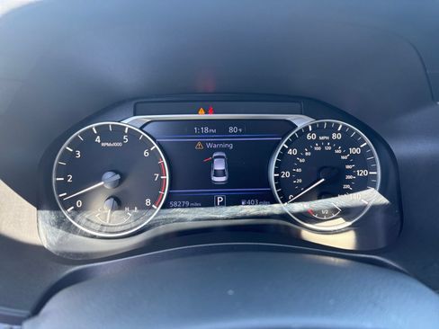 Used 2025 Nissan Altima 2.5 SV FWD image 39