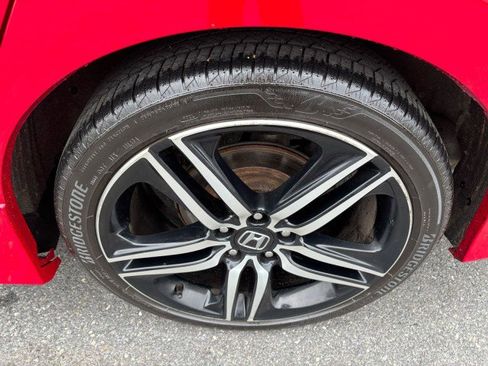 Used 2017 Honda Accord Sport image 28