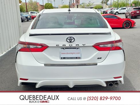Used 2021 Toyota Camry SE w/ Carpet Mat Package (TMS) FWD image 6