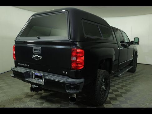 Used 2016 Chevrolet Silverado 2500 LTZ w/ Duramax Plus Package AWD/4WD image 8