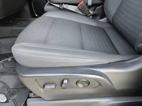 Used 2023 Chevrolet Silverado 1500 LT RWD image 21