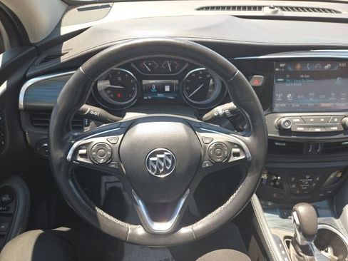 Used 2020 Buick Envision Essence FWD image 6