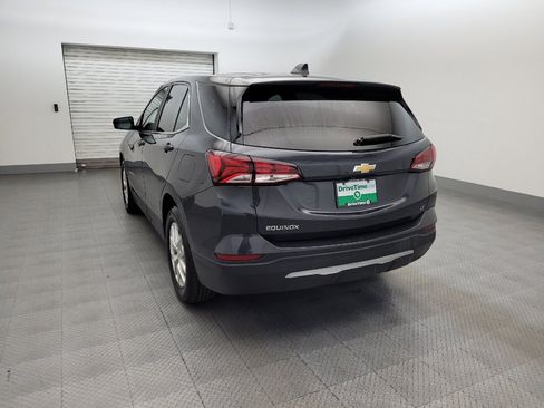 Used 2022 Chevrolet Equinox LT FWD image 6