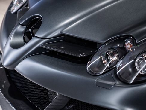 Used 2005 Mercedes-Benz SLR image 26