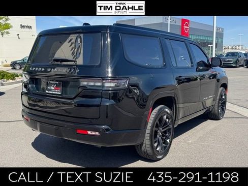 Used 2024 Jeep Grand Wagoneer Series III w/ Rear Seat Video Group 1 AWD/4WD image 8