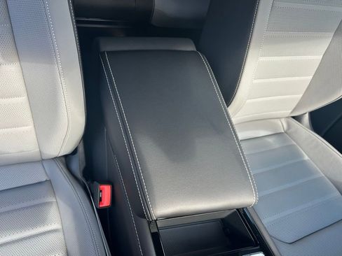 New 2026 Volkswagen Atlas Cross Sport SEL R-Line image 37