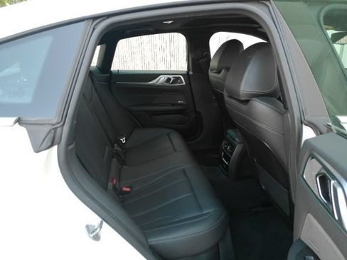 Used 2023 BMW i4 eDrive40 RWD image 24