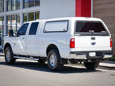 Used 2015 Ford F250 Lariat w/ Lariat Interior Package AWD/4WD image 6
