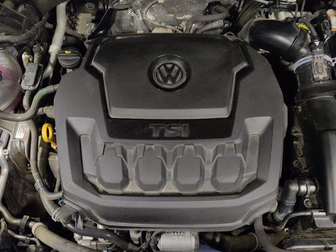 Used 2021 Volkswagen Tiguan S FWD image 30