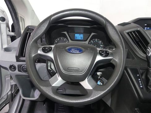 Used 2018 Ford Transit 350 XL image 25