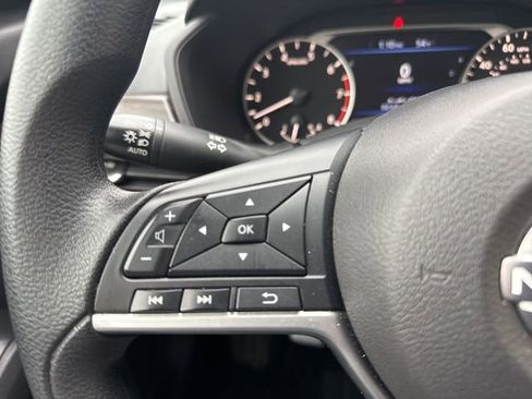 Used 2024 Nissan Altima 2.5 SV image 20