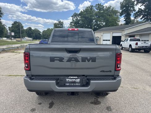 New 2026 RAM 2500 Tradesman AWD/4WD image 5